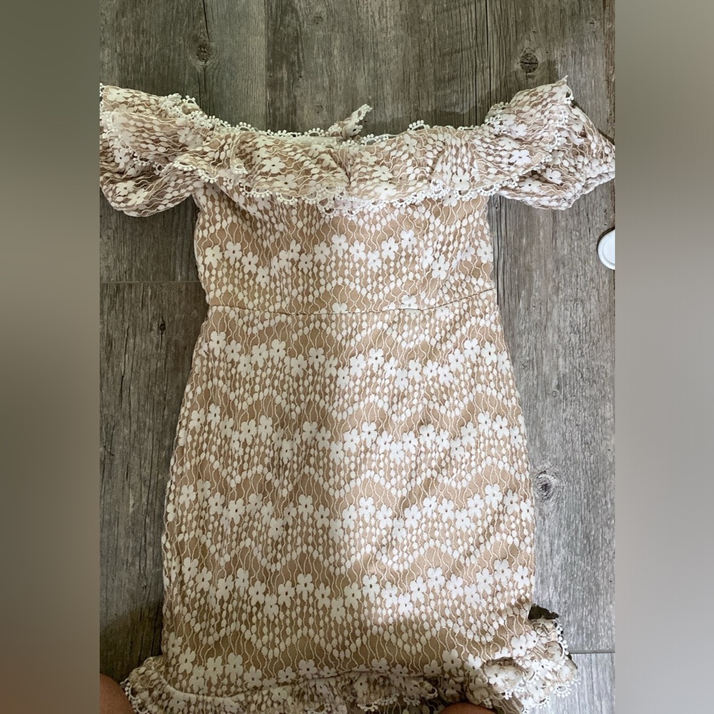 White fitted eyelet dress with nude undertone